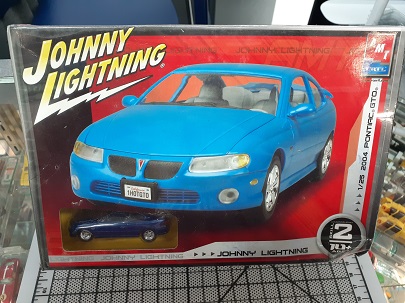 Amt Johnny Lightning 04 Pontiac Gto Model Kit 1 25 Double Play Hobby Consignments